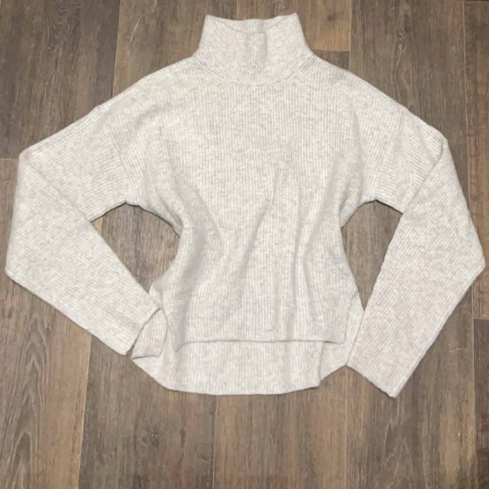 ‼️ABERCROMBIE AND FITCH SWEATER